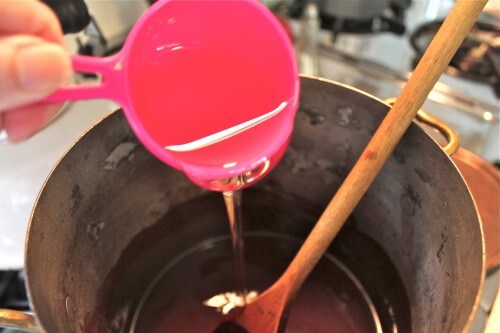 How to make Chocolate Sauce