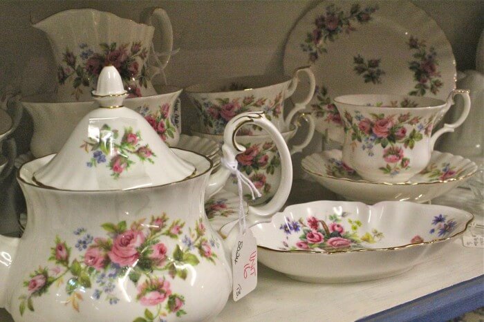 tea and roses