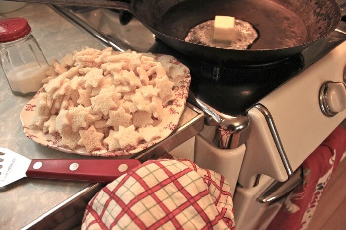 making croutons